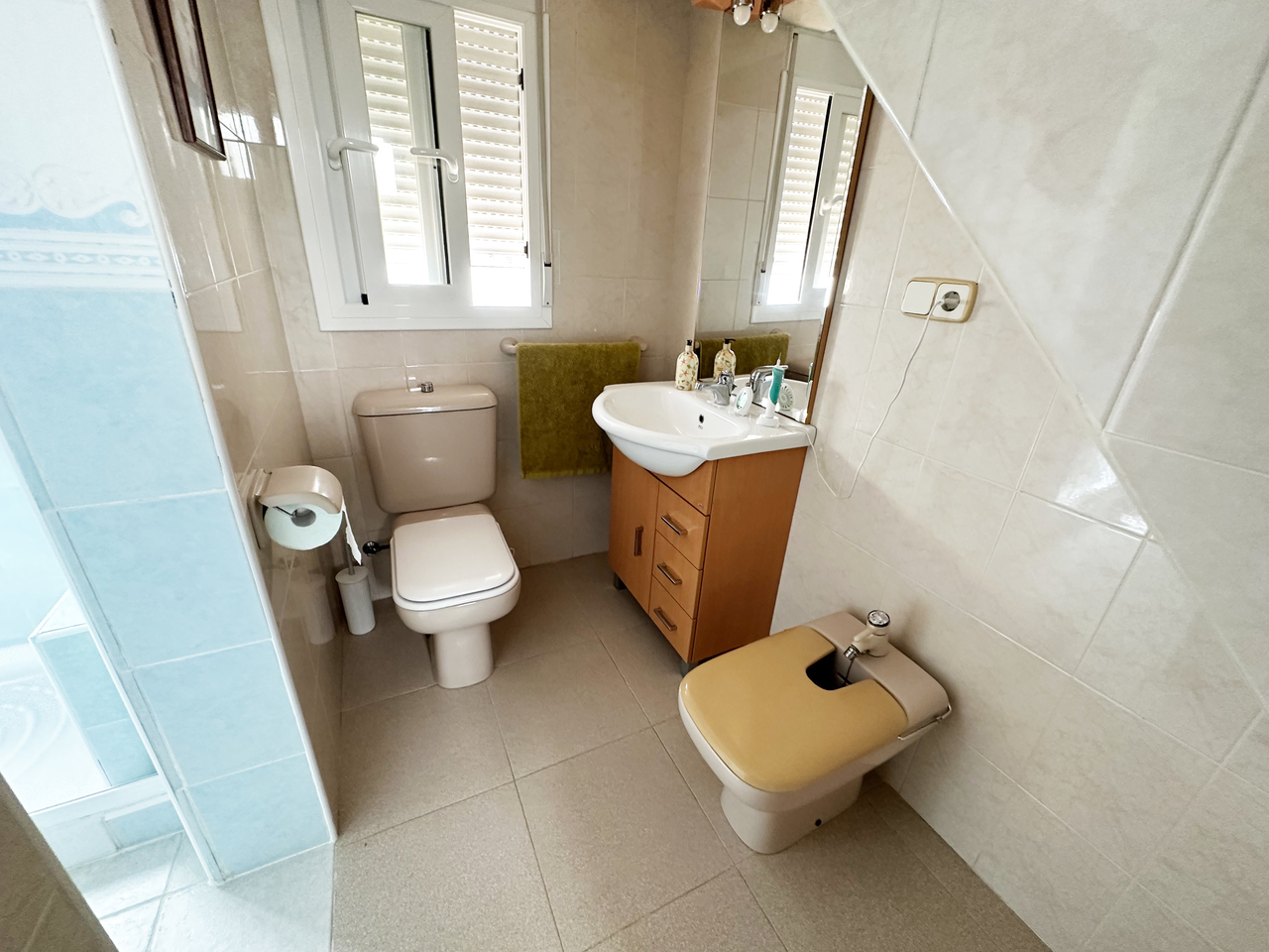 6 Bed, 2 Bath, ApartmentFor Sale, Javea, Alicante