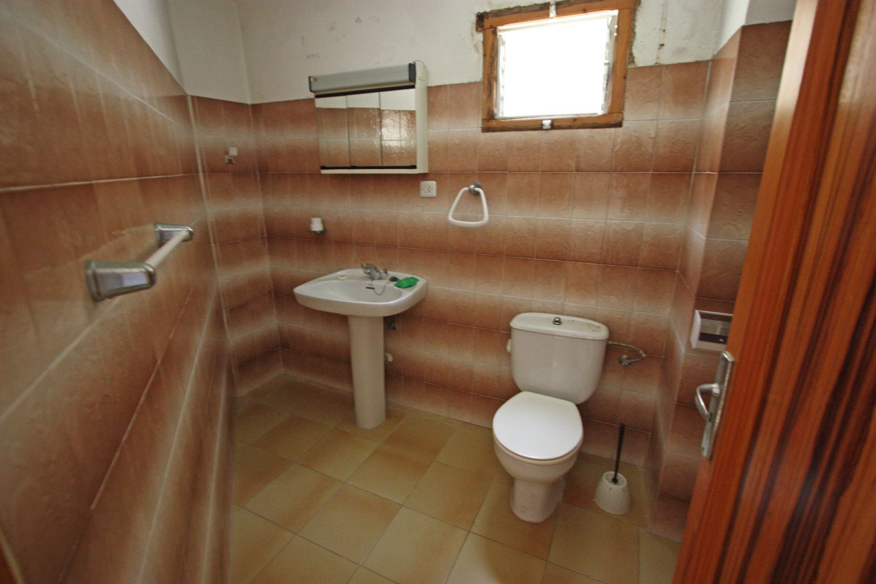 7 Bed, 2 Bath, HouseFor Sale, Sagra, Alicante