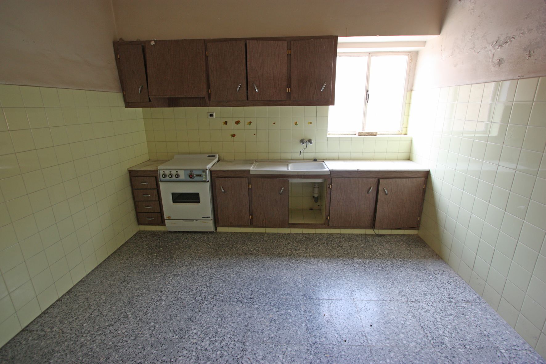 7 Bed, 2 Bath, HouseFor Sale, Sagra, Alicante