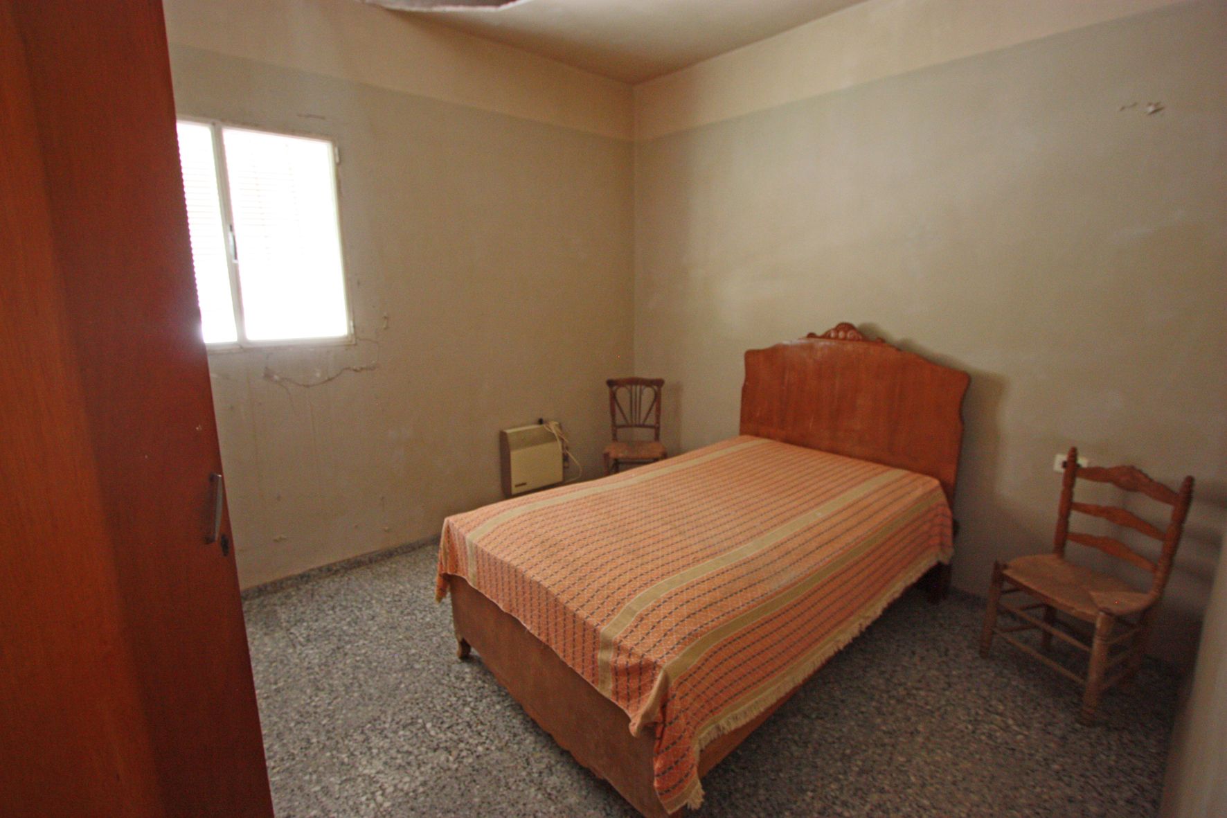 7 Bed, 2 Bath, HouseFor Sale, Sagra, Alicante