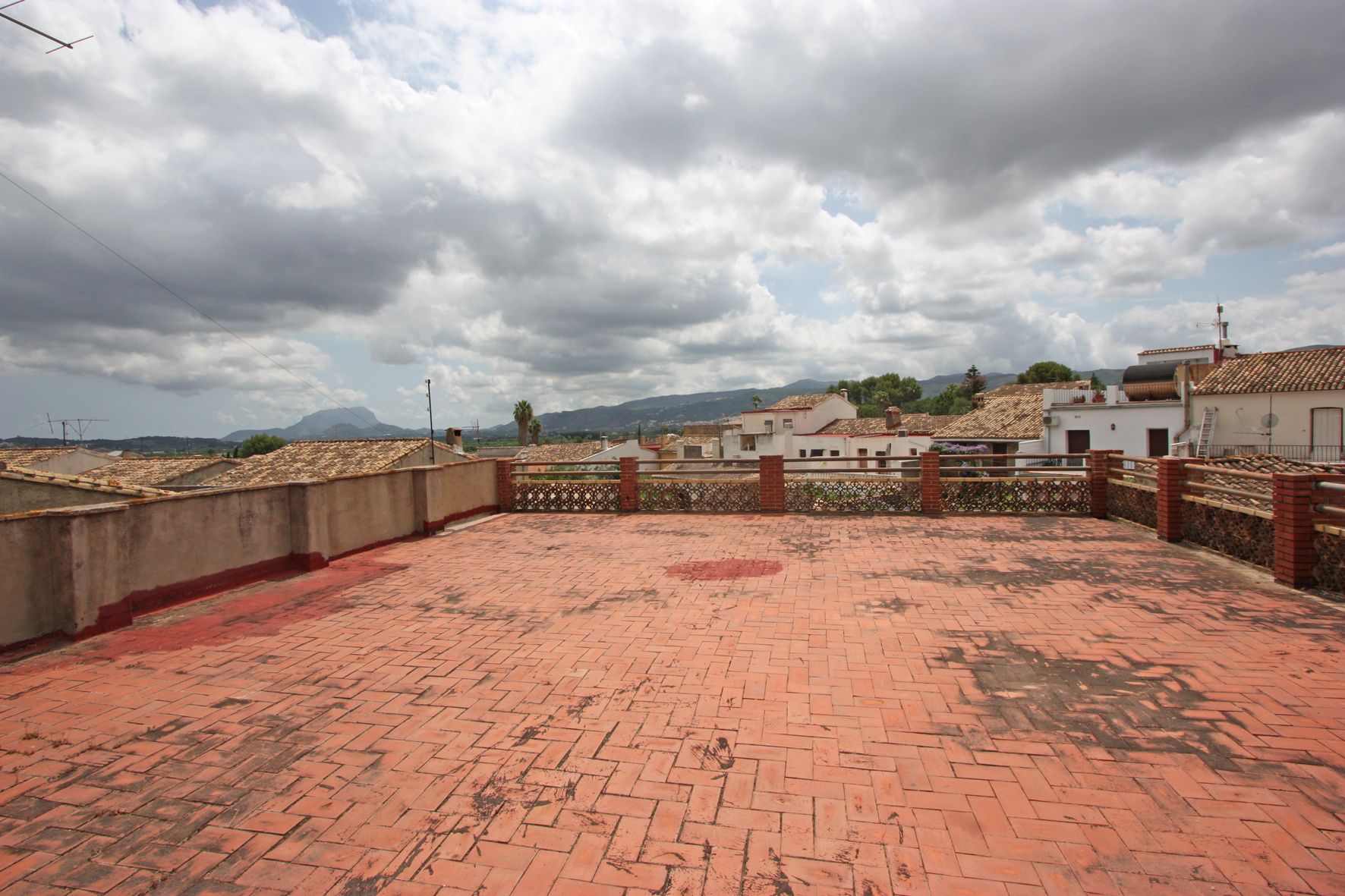 7 Bed, 2 Bath, HouseFor Sale, Sagra, Alicante