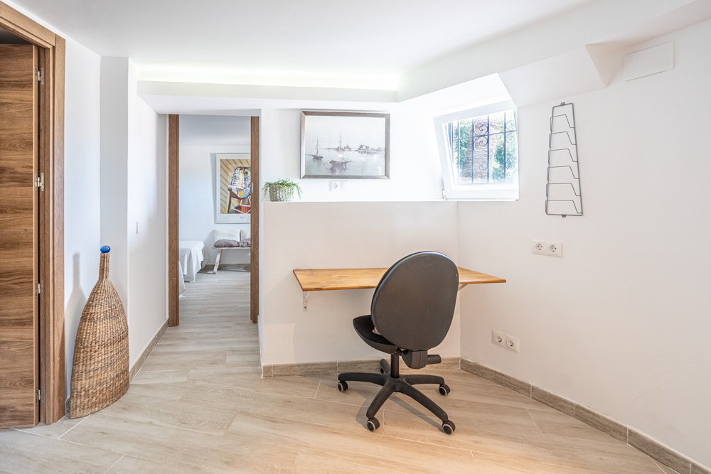 6 Bed, 3 Bath, HouseFor Sale, Calpe, Alicante