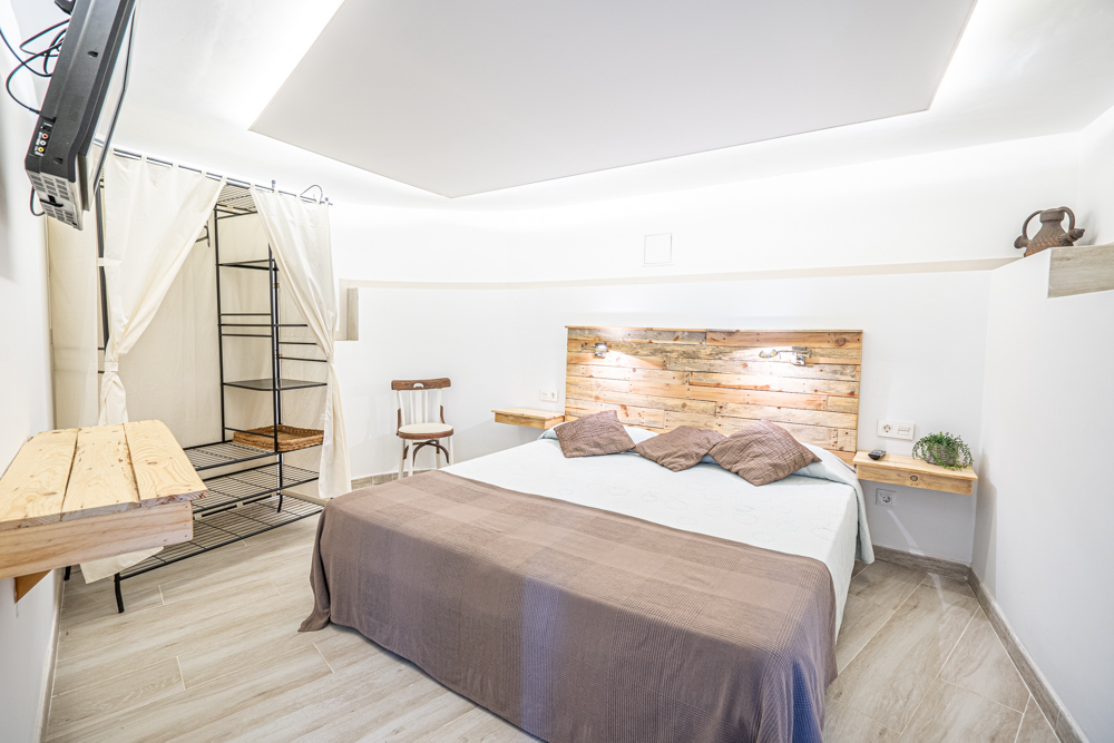 6 Bed, 3 Bath, HouseFor Sale, Calpe, Alicante