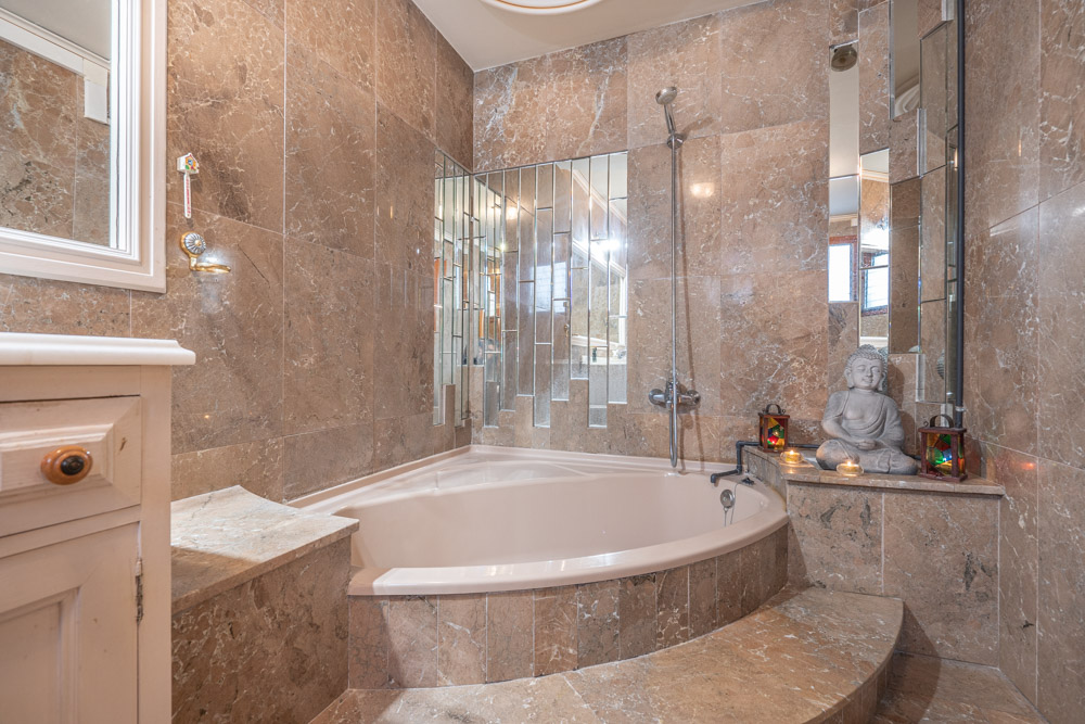 4 Bed, 2 Bath, HouseFor Sale, Gata de Gorgos, Alicante