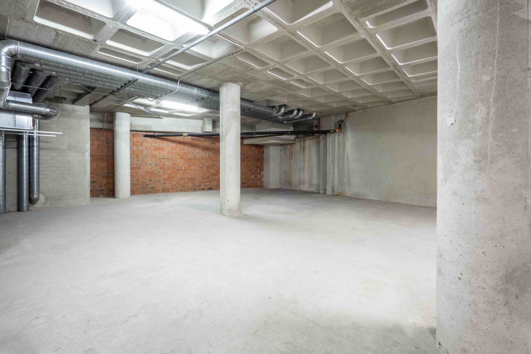 Commercial Property, For Sale