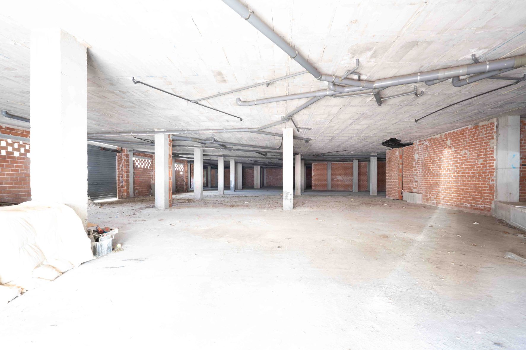 Commercial Property, For Sale