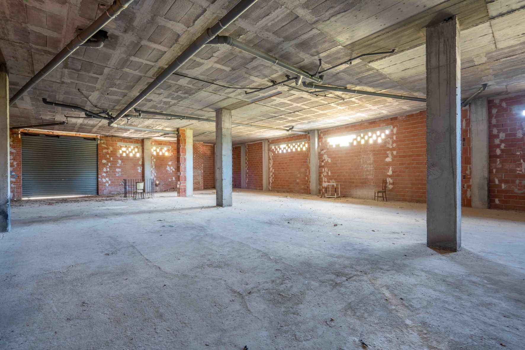 Commercial Property, For Sale