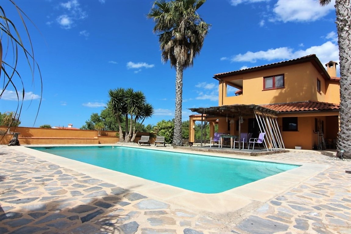 5 Bed, 3 Bath, HouseFor Sale, Pedreguer, Alicante