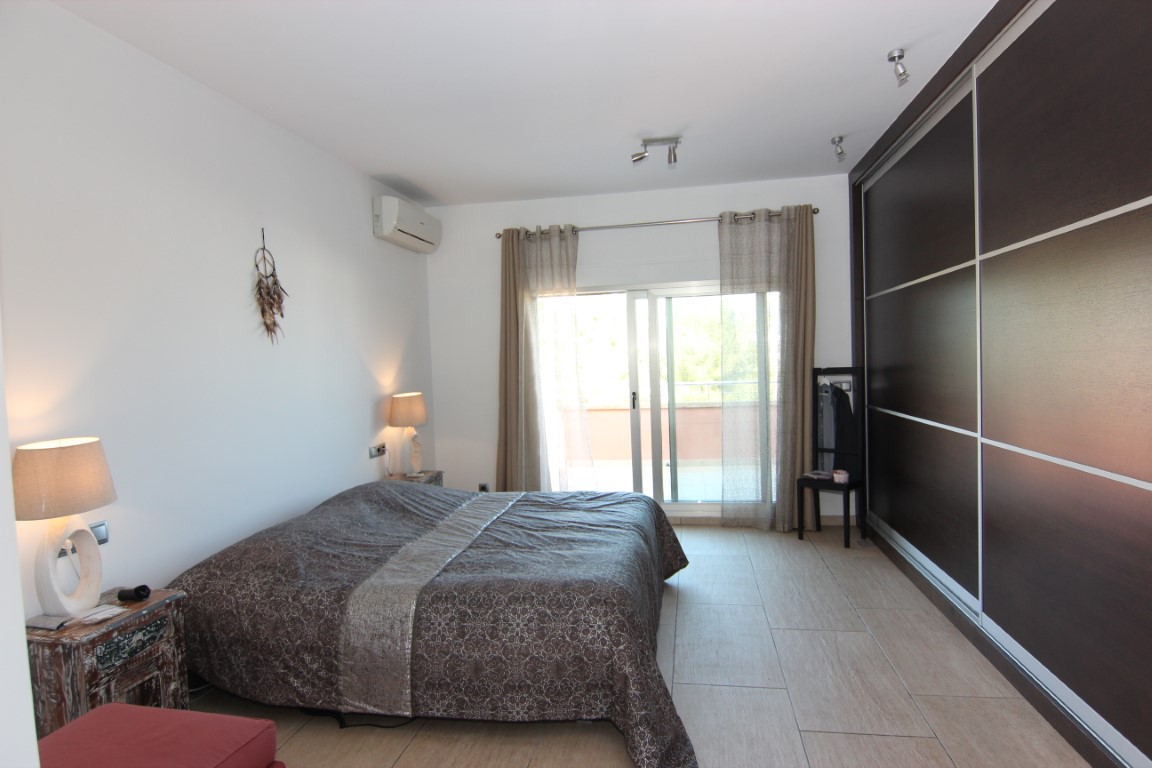 5 Bed, 4 Bath, HouseFor Sale, Javea, Alicante