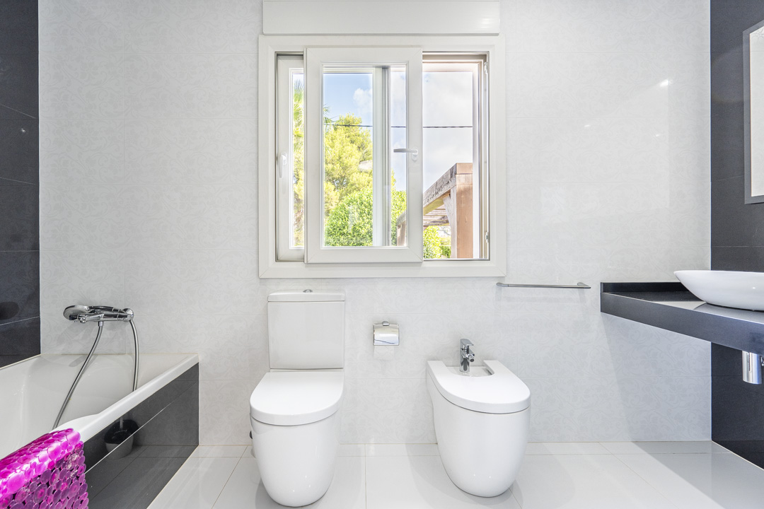 4 Bed, 4 Bath, HouseFor Sale, Benissa, Alicante