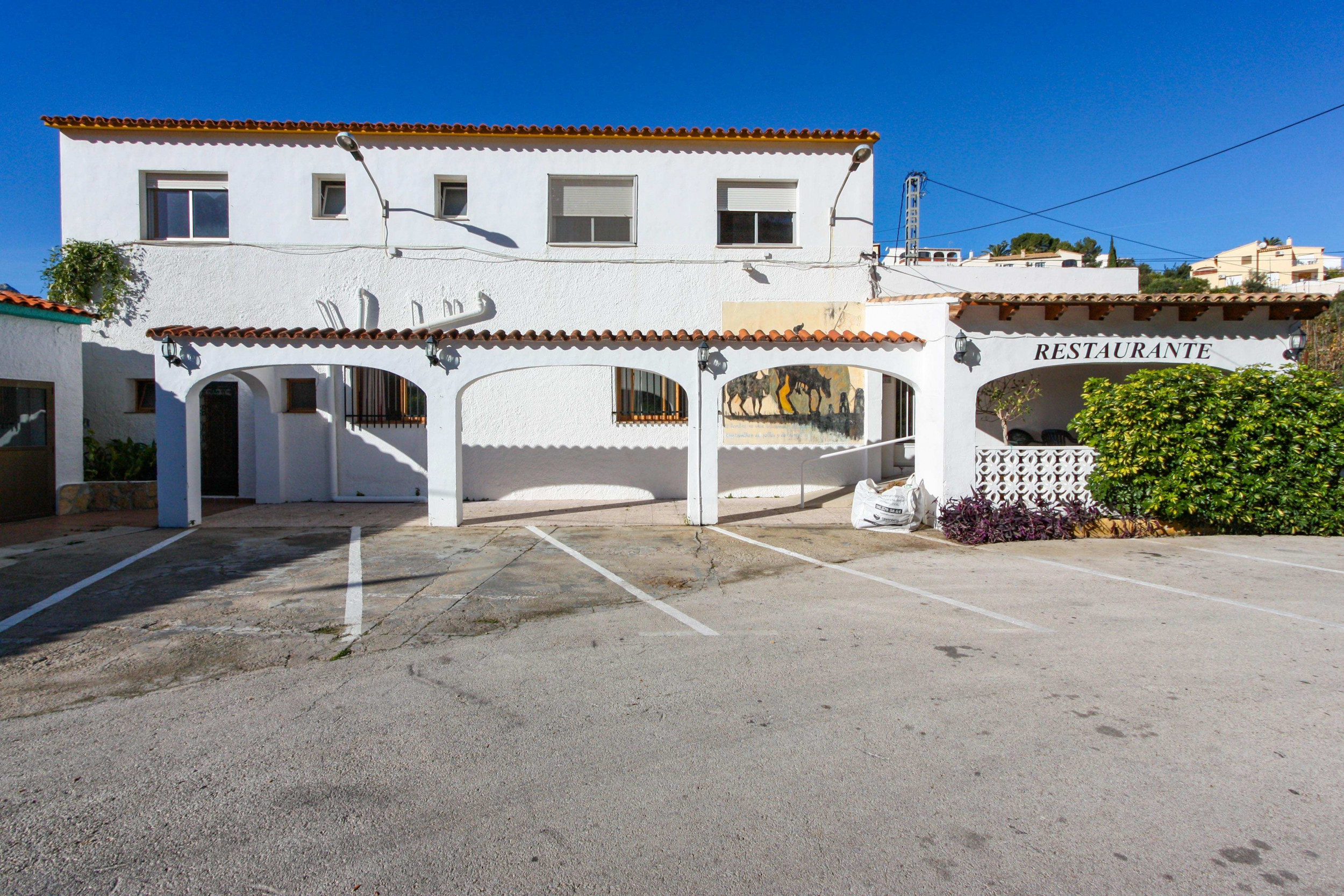 Commercial Property, For Sale