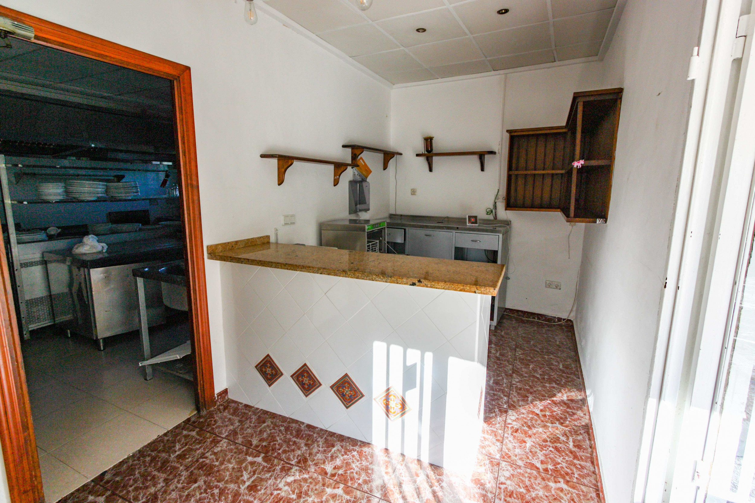 Commercial Property, For Sale