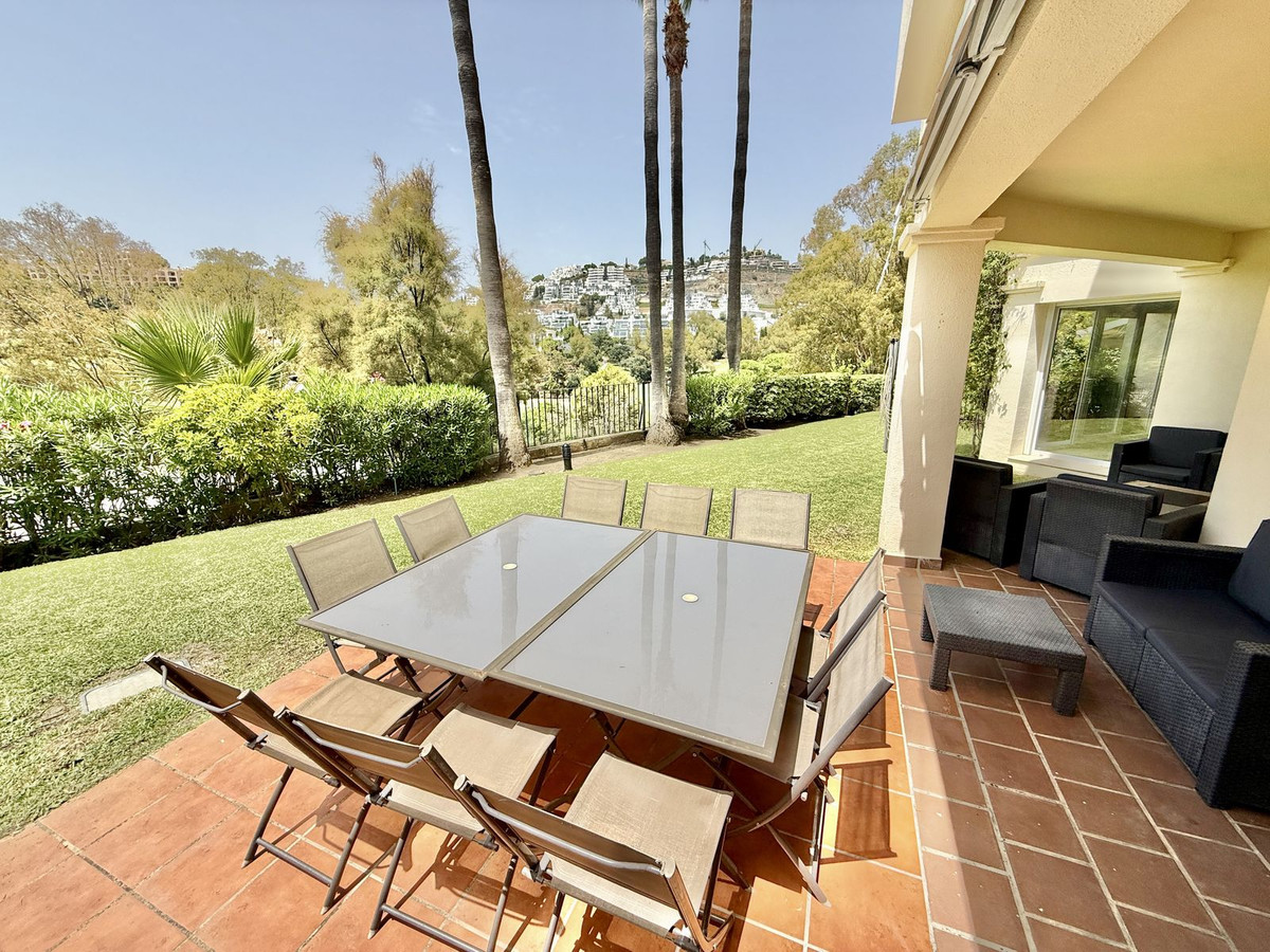 4 Bed, 3 Bath, HouseFor Sale, La Quinta, Malaga