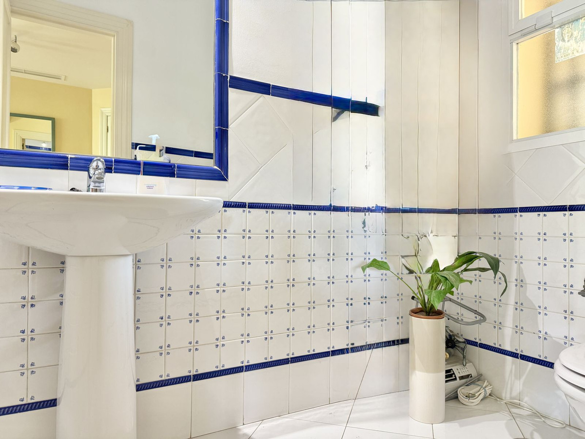 4 Bed, 3 Bath, HouseFor Sale, La Quinta, Malaga