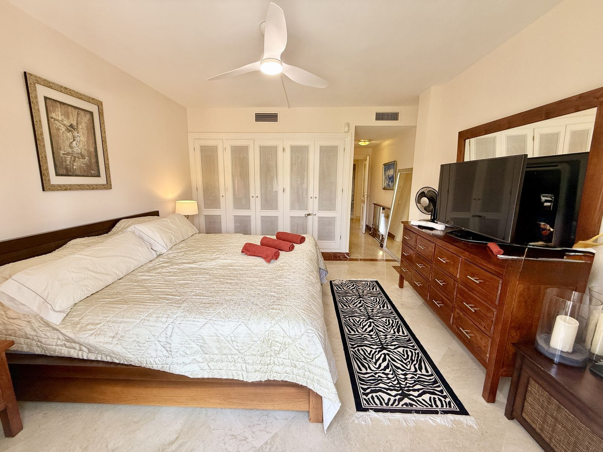 4 Bed, 3 Bath, HouseFor Sale, La Quinta, Malaga