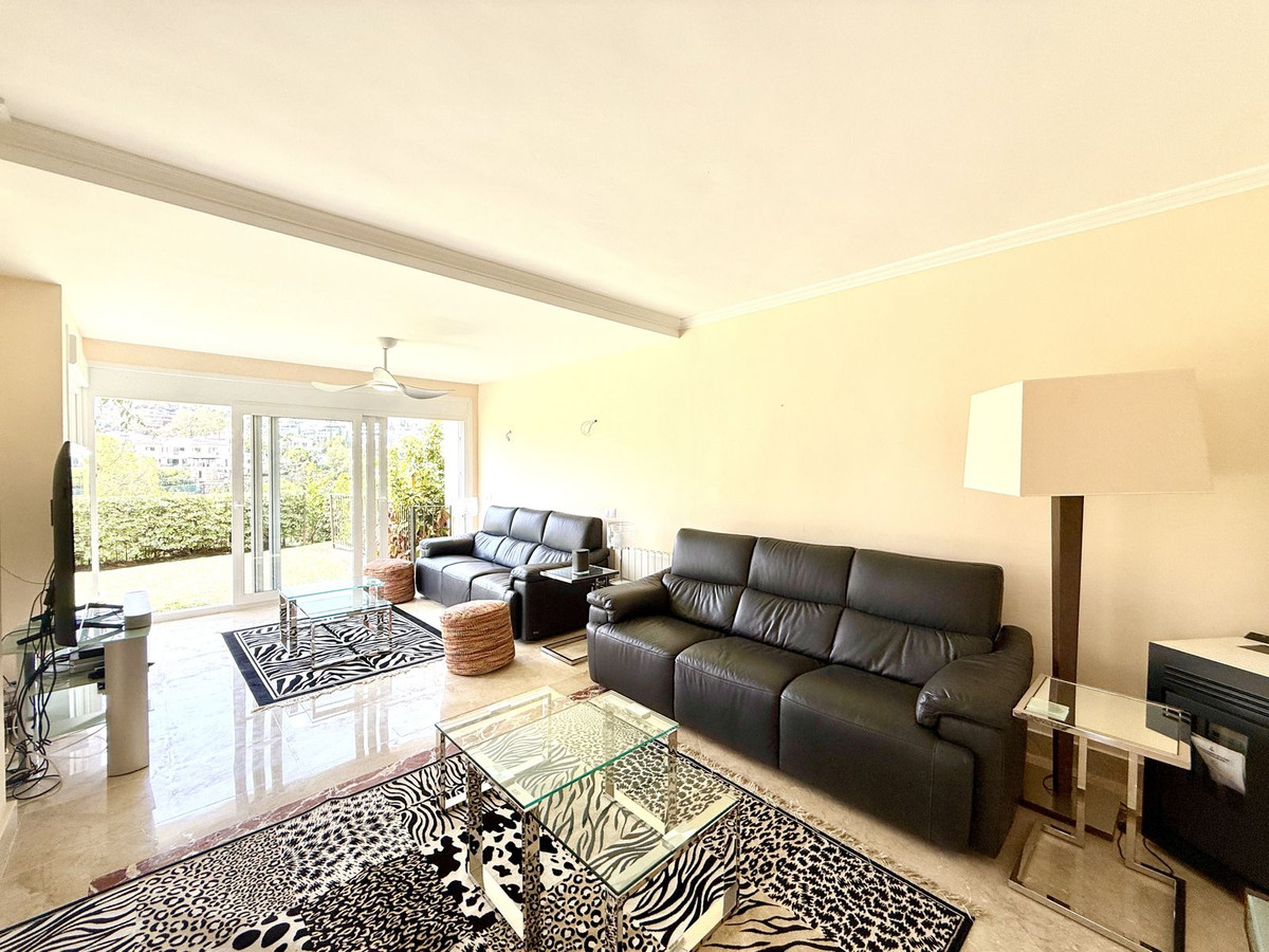 4 Bed, 3 Bath, HouseFor Sale, La Quinta, Malaga
