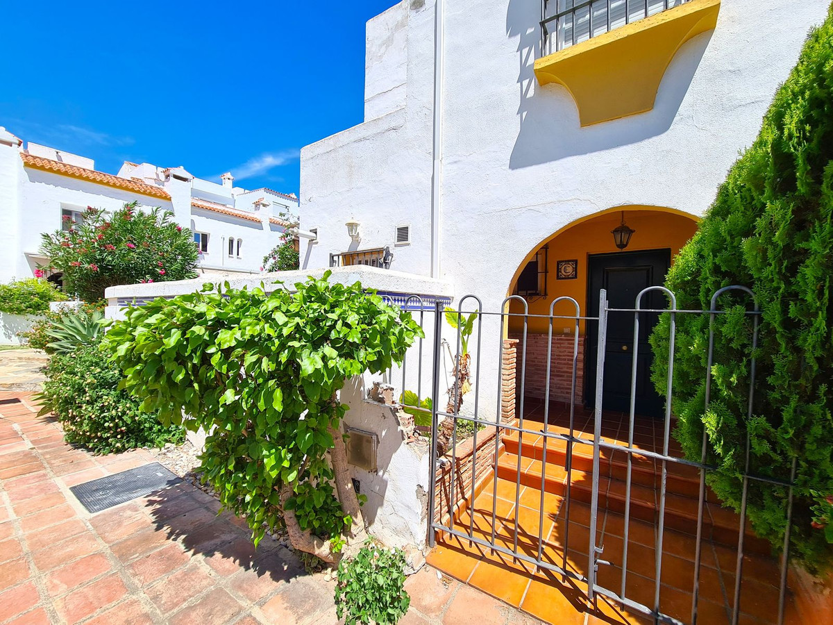 3 Bed, 3 Bath, HouseFor Sale, Casares Playa, Malaga