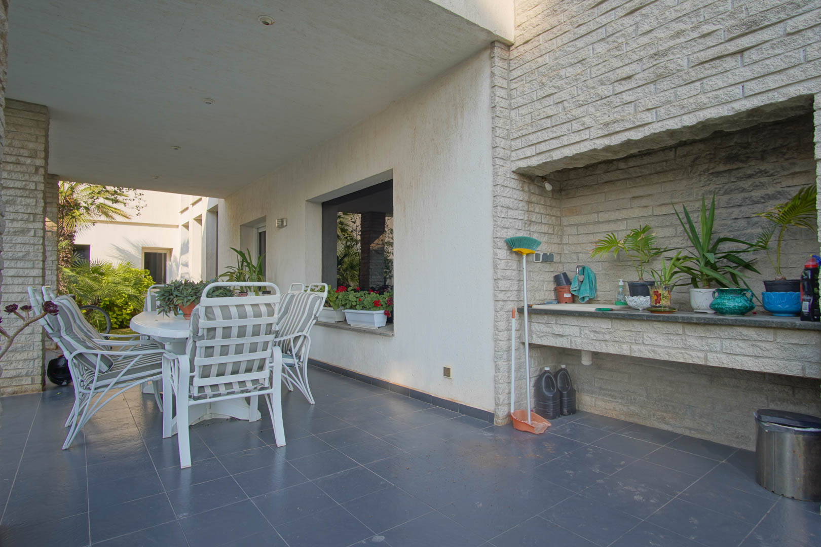 4 Bed, 3 Bath, HouseFor Sale, Denia, Alicante