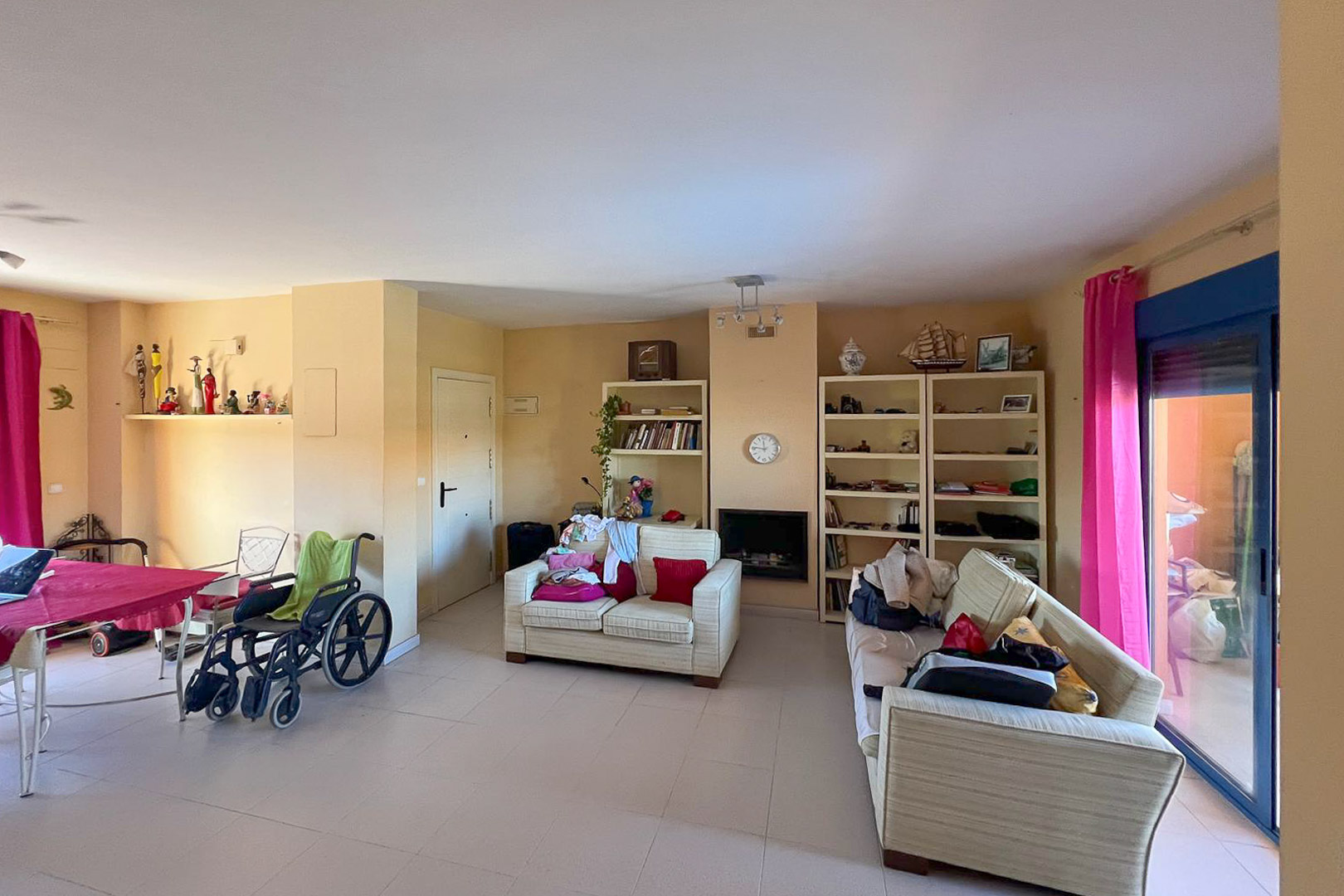 4 Bed, 3 Bath, ApartmentFor Sale, Denia, Alicante