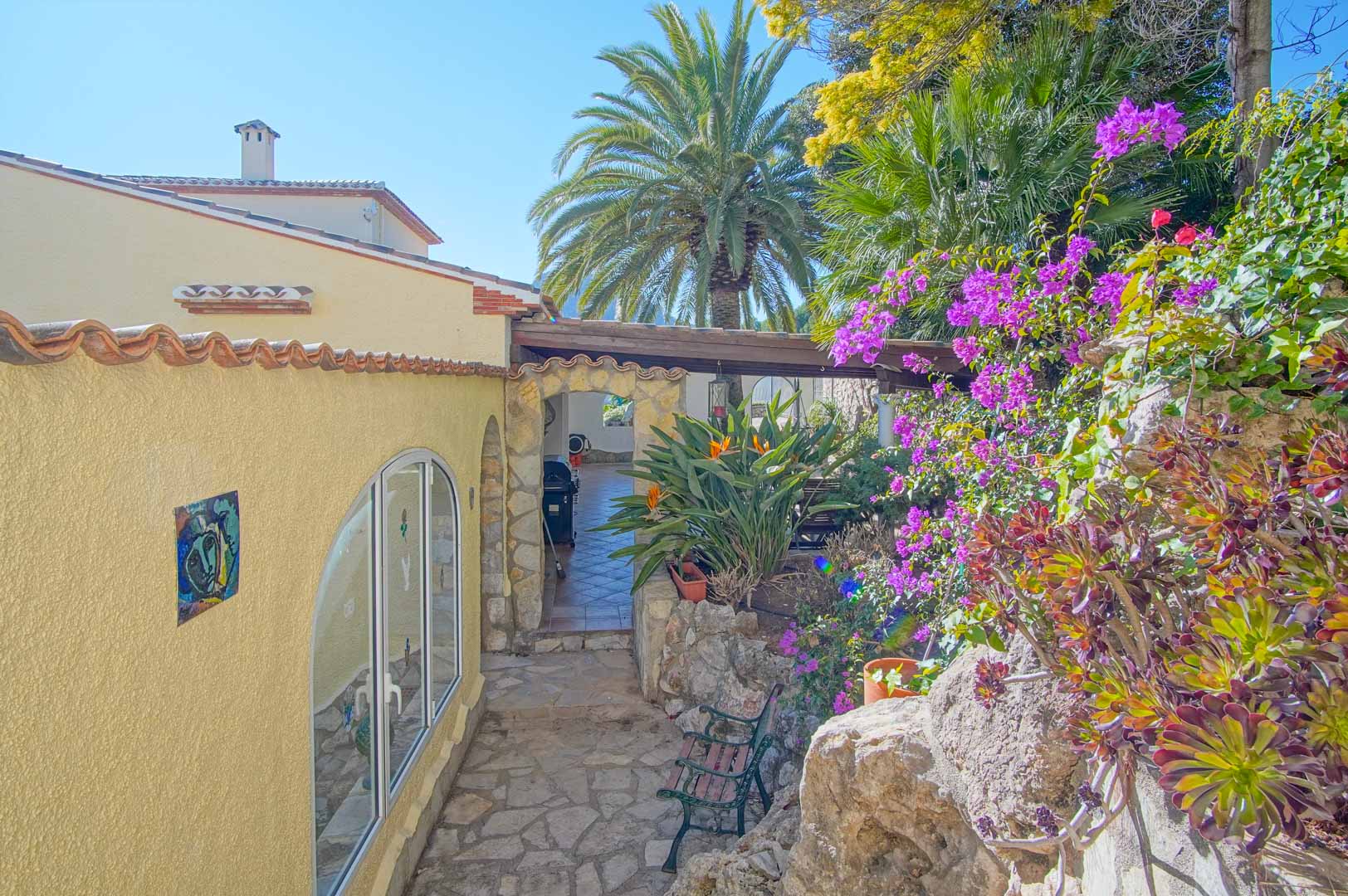 5 Bed, 4 Bath, HouseFor Sale, Pego, Alicante