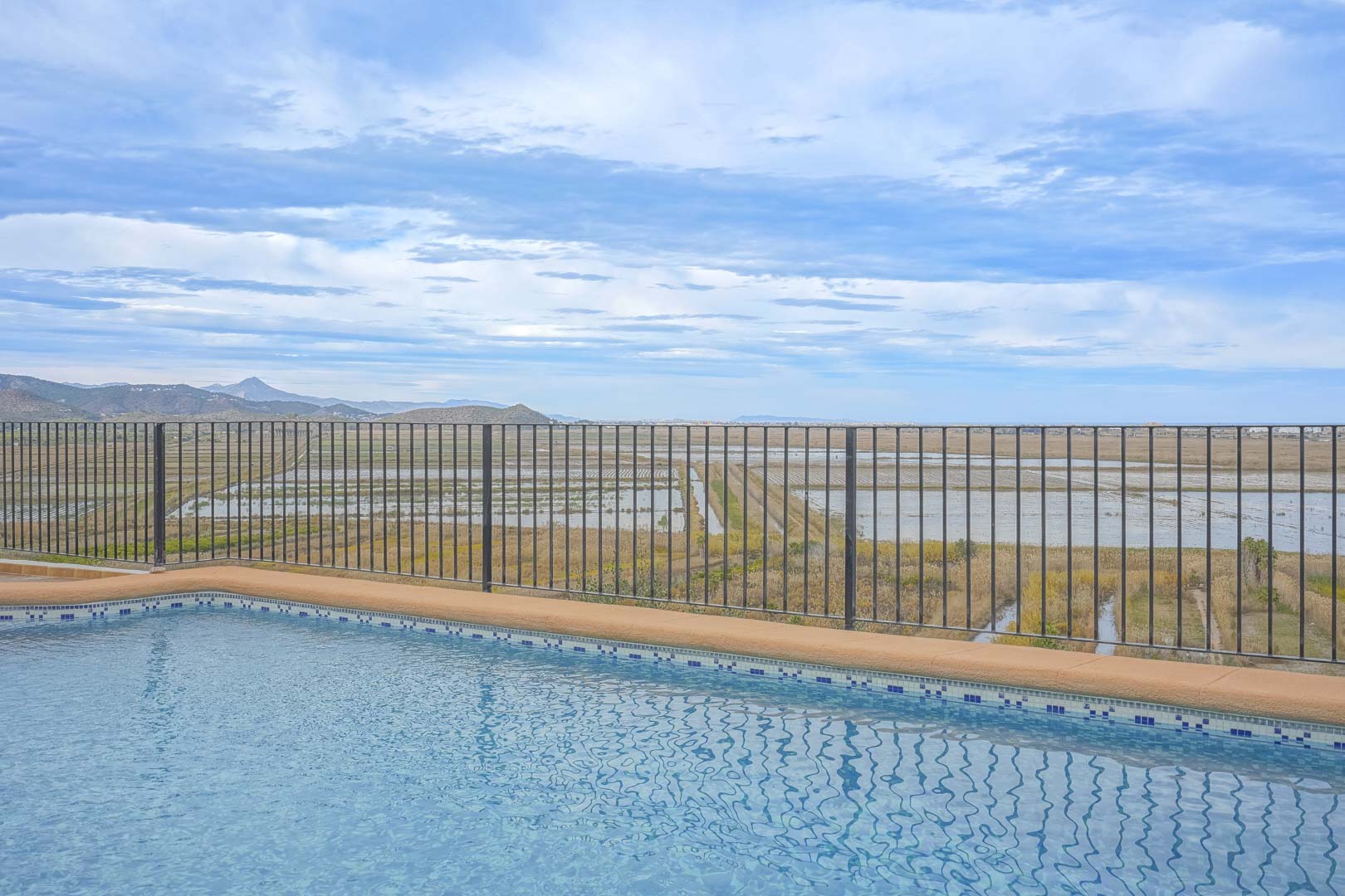 5 Bed, 4 Bath, HouseFor Sale, Pego, Alicante