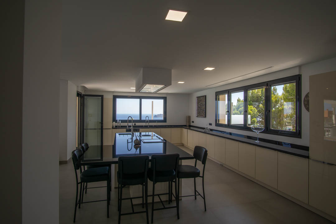 5 Bed, 4 Bath, HouseFor Sale, Altea, Alicante