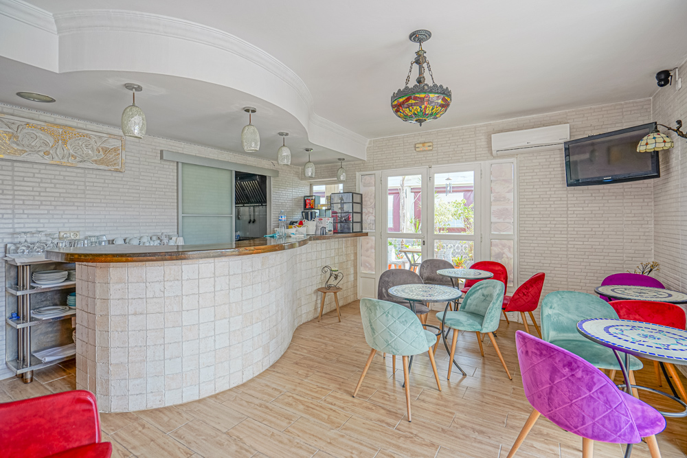 Commercial Property, For Sale