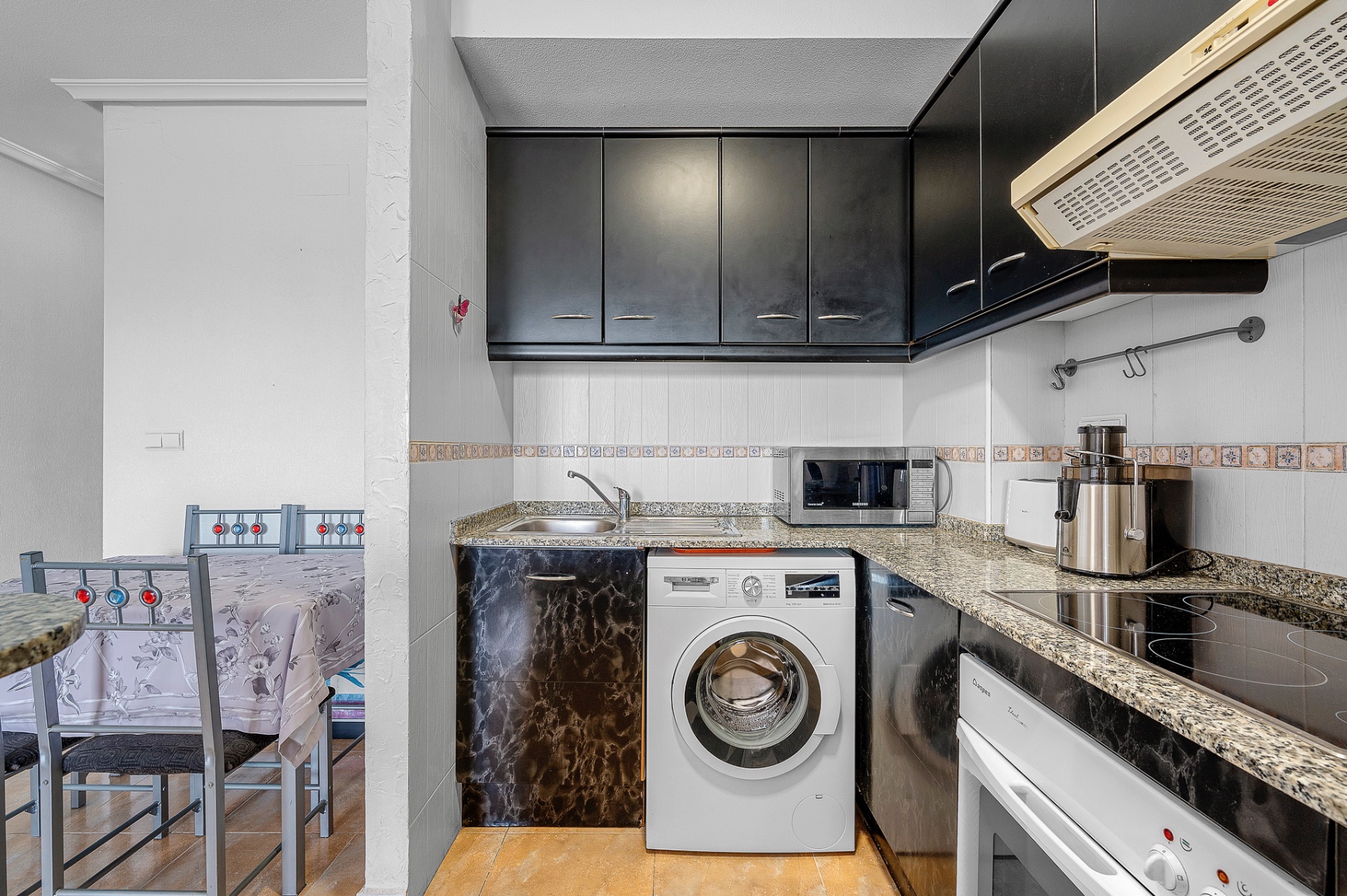 2 Bed, 1 Bath, ApartmentFor Sale, Almoradi, Alicante