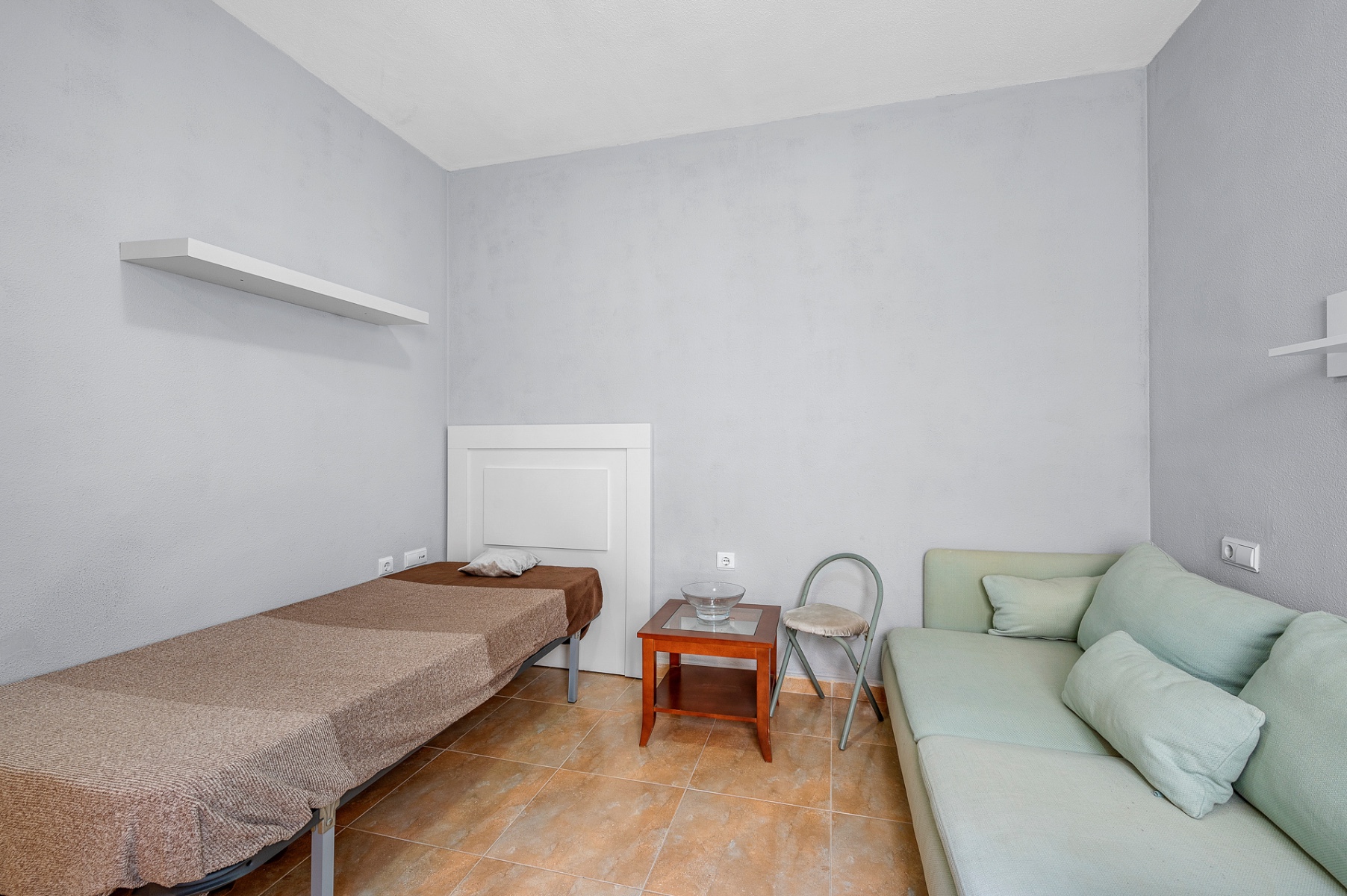 2 Bed, 1 Bath, ApartmentFor Sale, Almoradi, Alicante