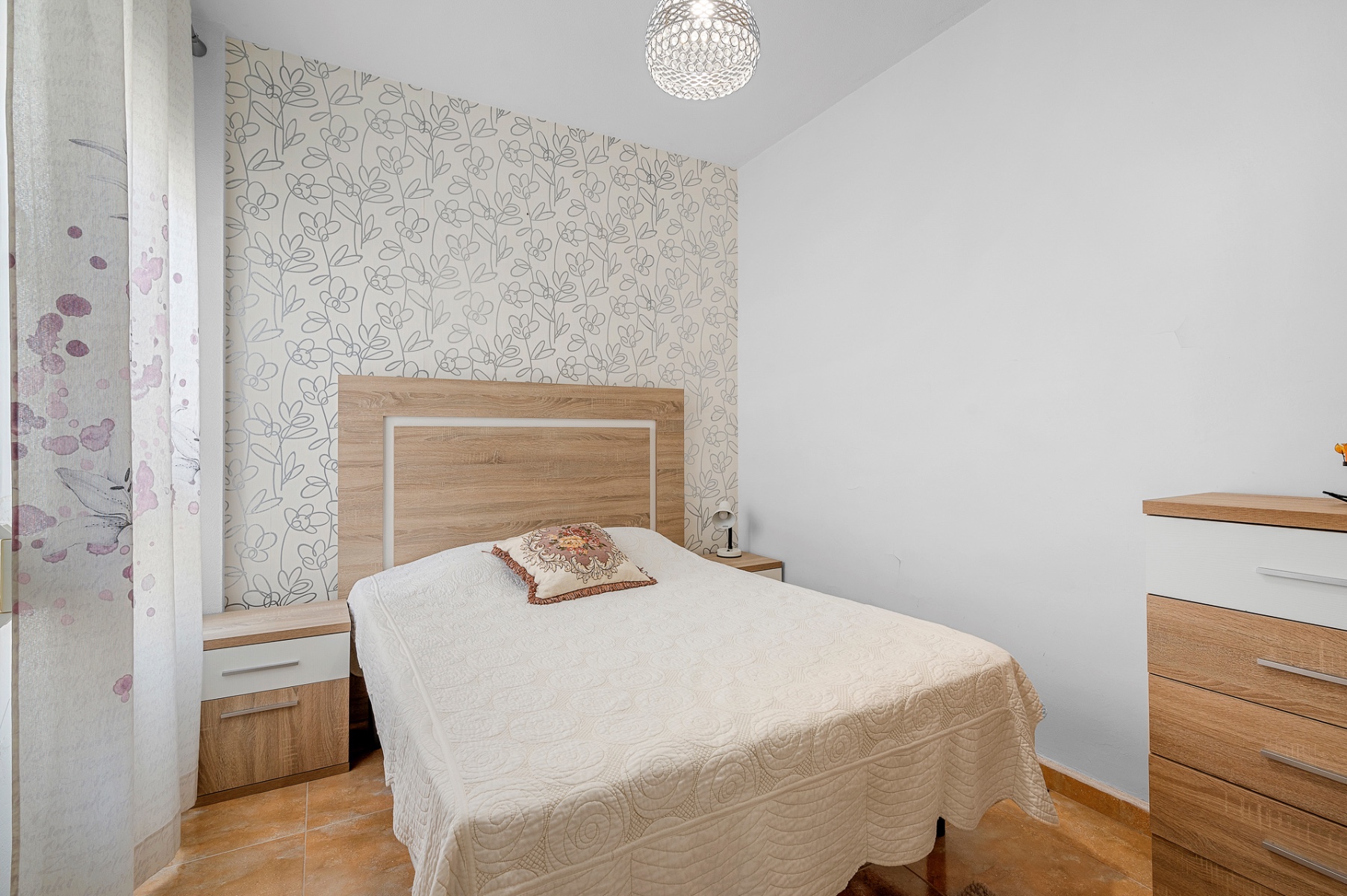 2 Bed, 1 Bath, ApartmentFor Sale, Almoradi, Alicante