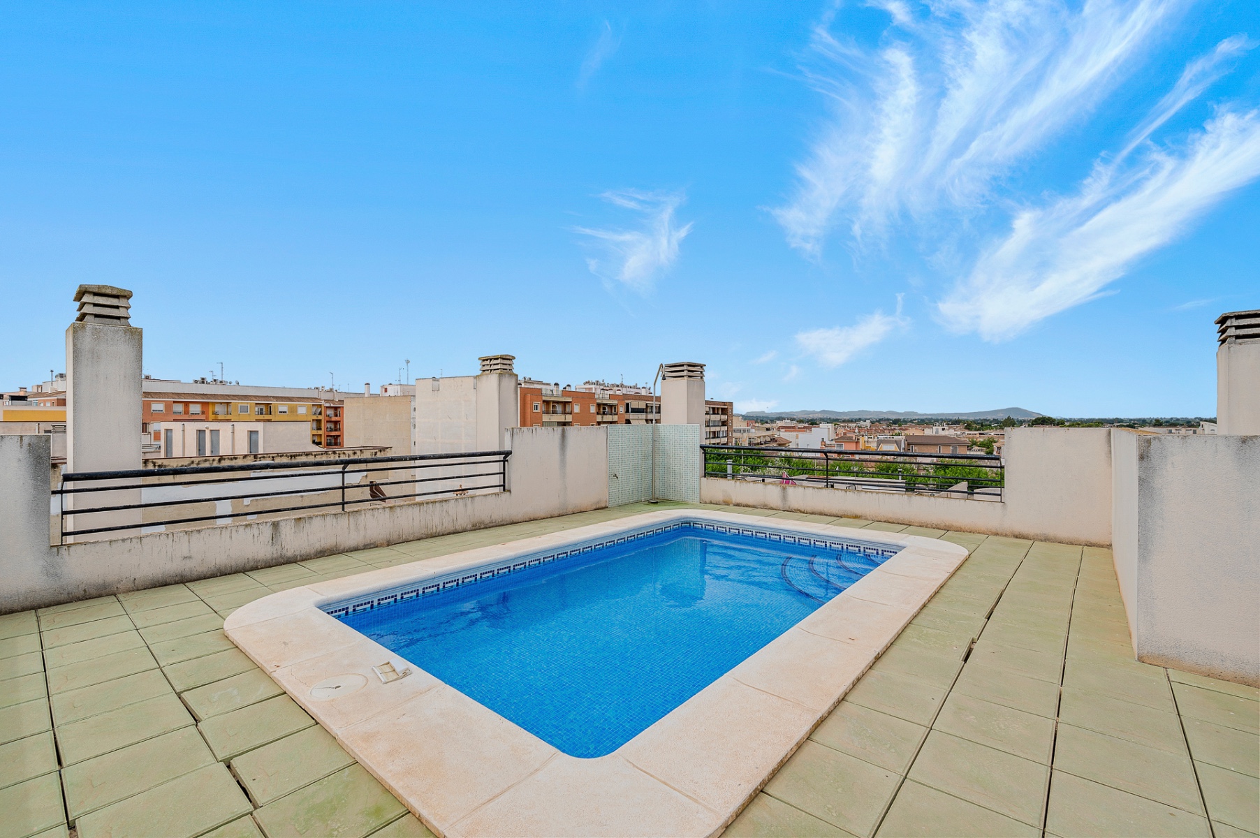 2 Bed, 1 Bath, ApartmentFor Sale, Almoradi, Alicante