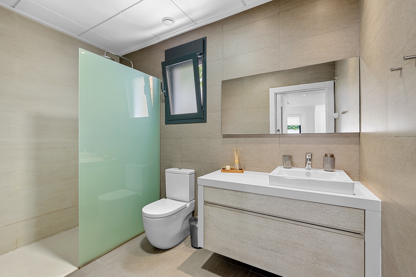 3 Bed, 2 Bath, HouseFor Sale, Ciudad Quesada - Rojales, Alicante