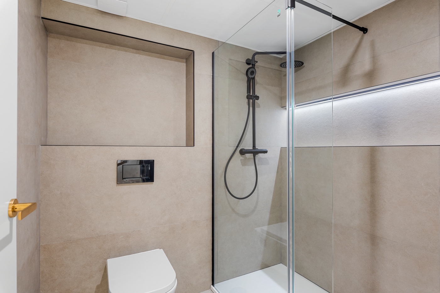 2 Bed, 1 Bath, ApartmentFor Sale, Alicante, Alicante