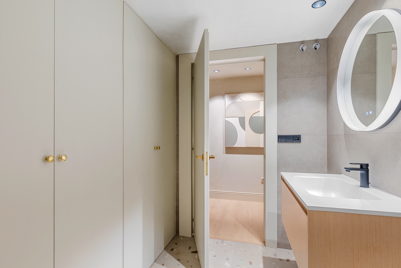 2 Bed, 1 Bath, ApartmentFor Sale, Alicante, Alicante