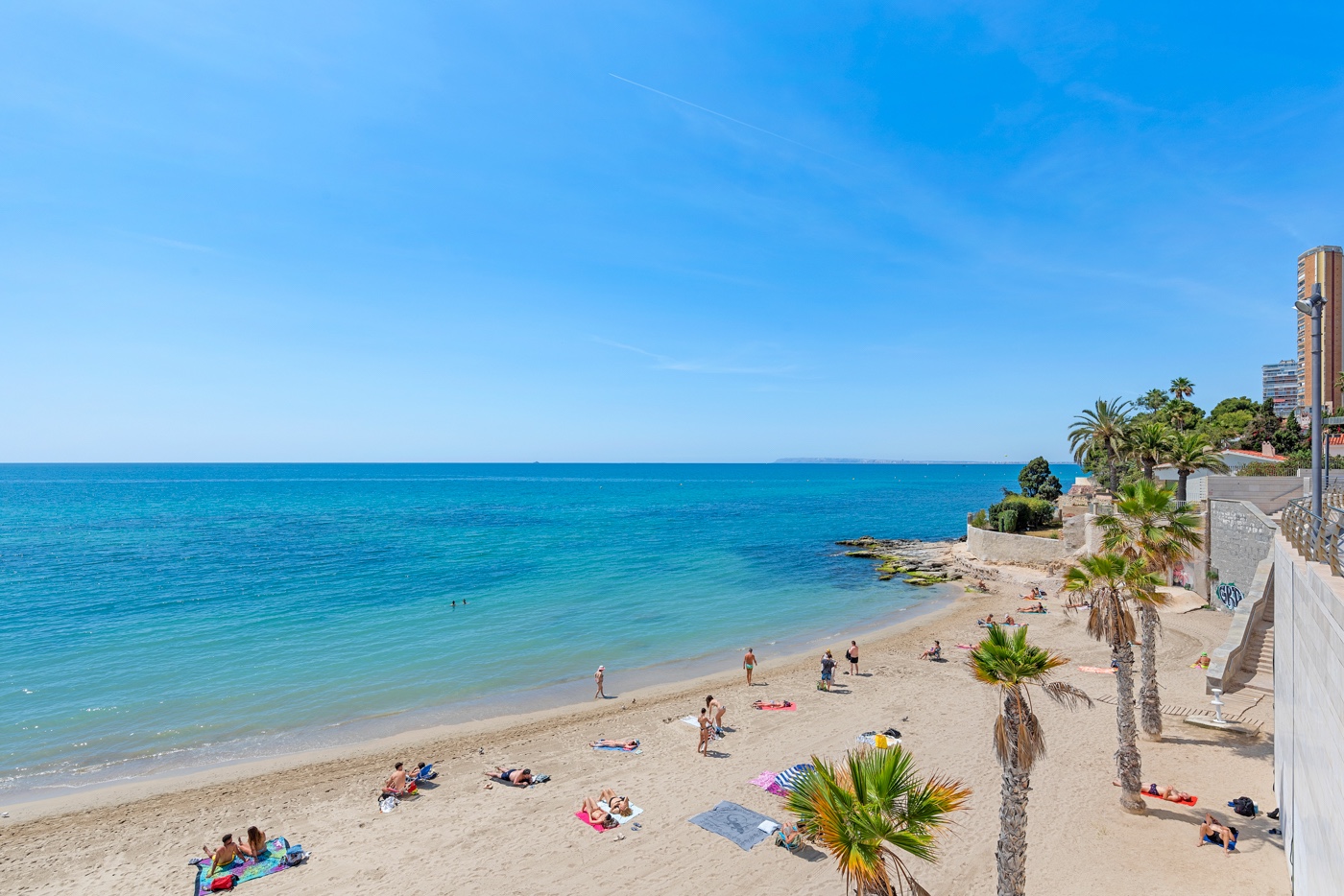 2 Bed, 1 Bath, ApartmentFor Sale, Alicante, Alicante