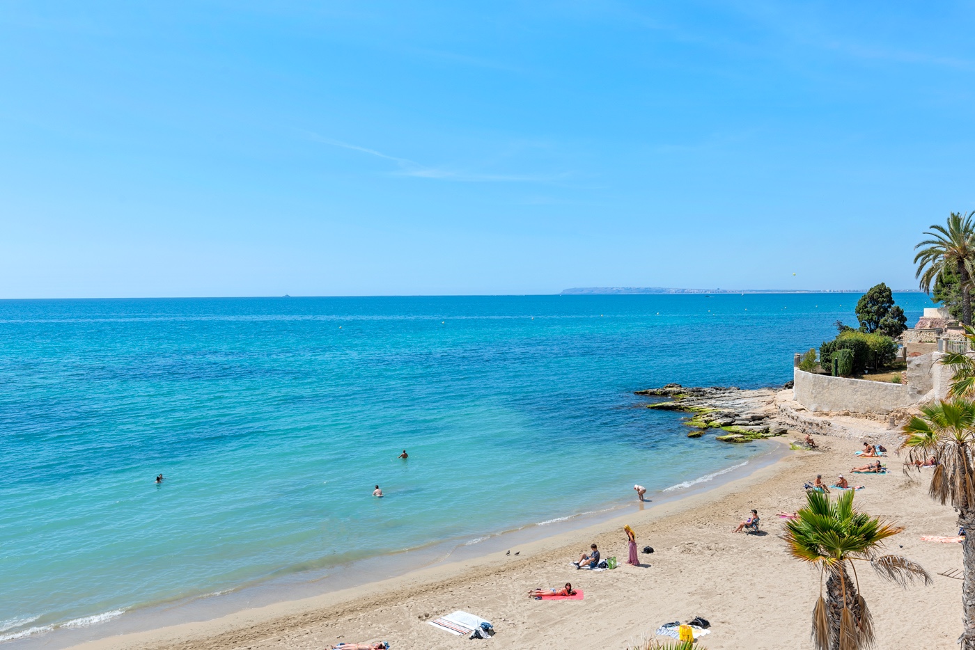 2 Bed, 1 Bath, ApartmentFor Sale, Alicante, Alicante