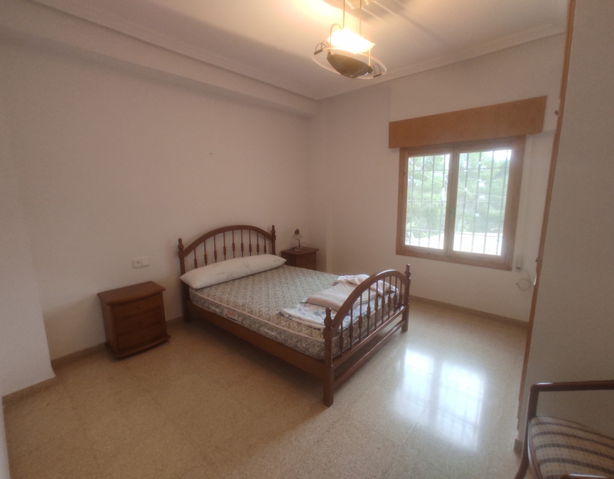 4 Bed, 2 Bath, HouseFor Sale, Almoradi, Alicante