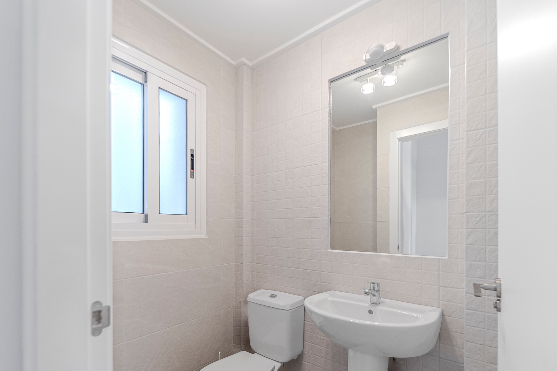 3 Bed, 2 Bath, HouseFor Sale, Los Balcones, Alicante