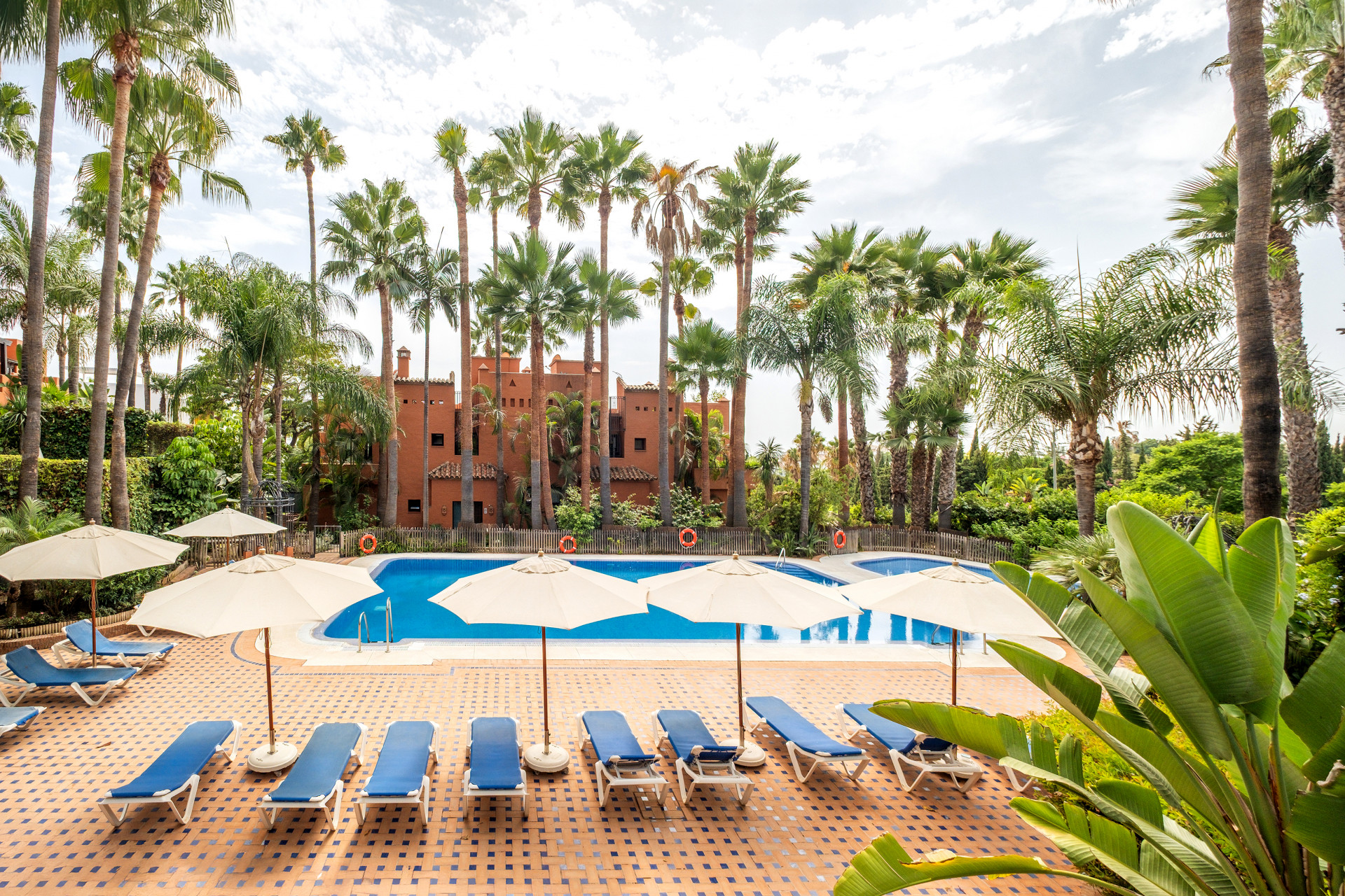 4 Bed, 3 Bath, HouseFor Sale, Marbella, Malaga