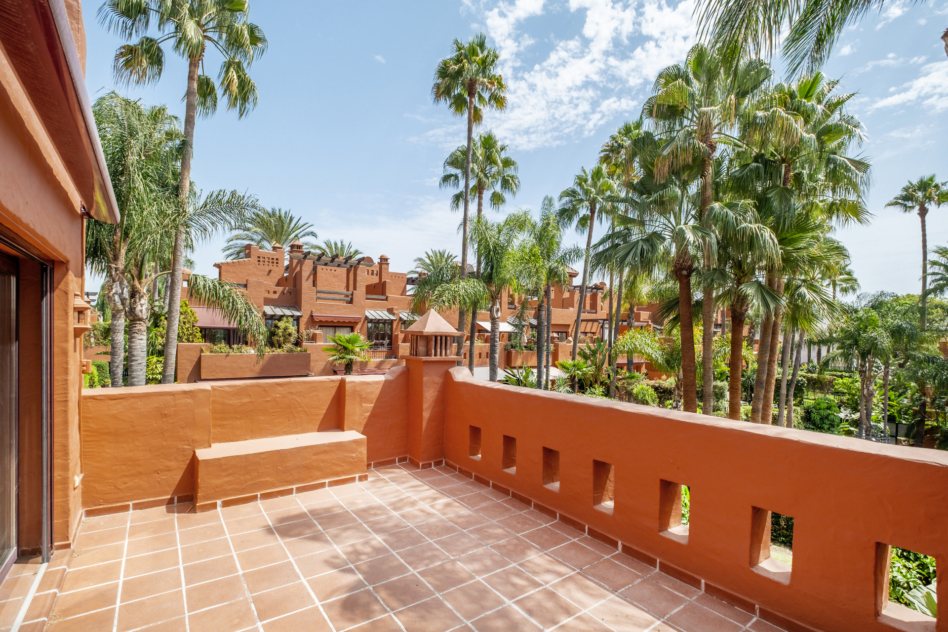 4 Bed, 3 Bath, HouseFor Sale, Marbella, Malaga