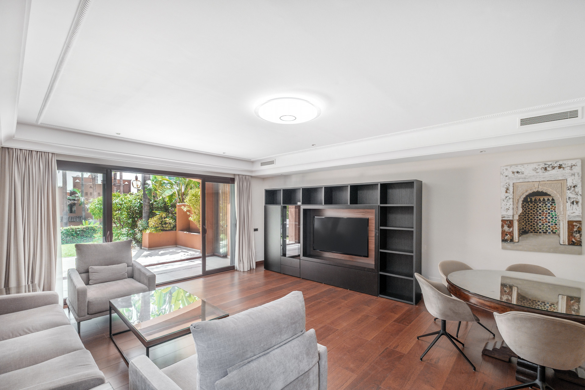 4 Bed, 3 Bath, HouseFor Sale, Marbella, Malaga