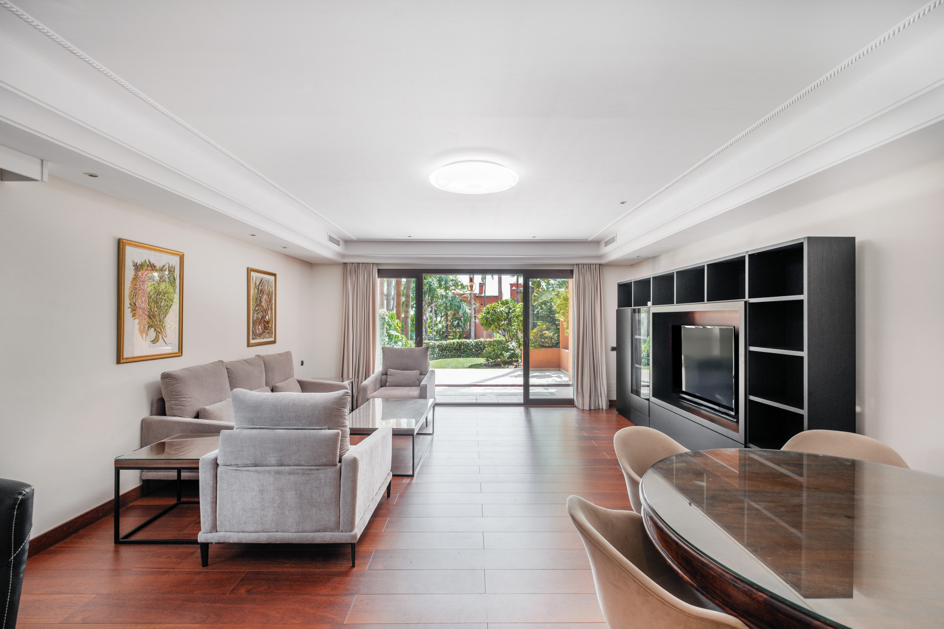 4 Bed, 3 Bath, HouseFor Sale, Marbella, Malaga