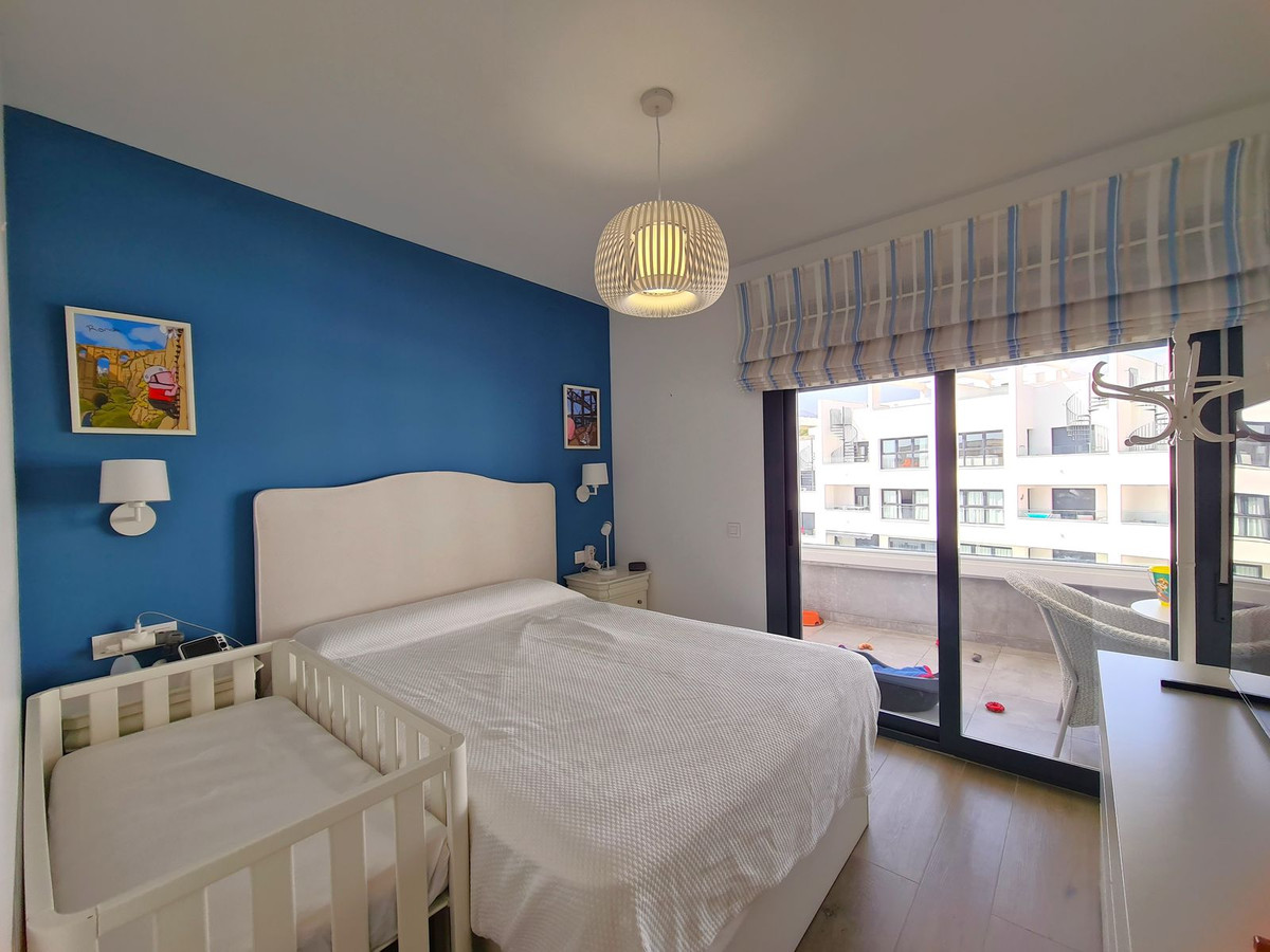3 Bed, 2 Bath, ApartmentFor Sale, Estepona, Malaga