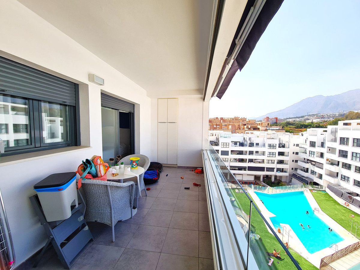 3 Bed, 2 Bath, ApartmentFor Sale, Estepona, Malaga