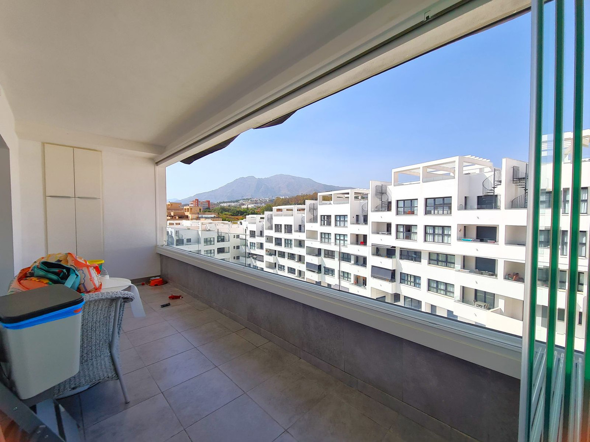 3 Bed, 2 Bath, ApartmentFor Sale, Estepona, Malaga