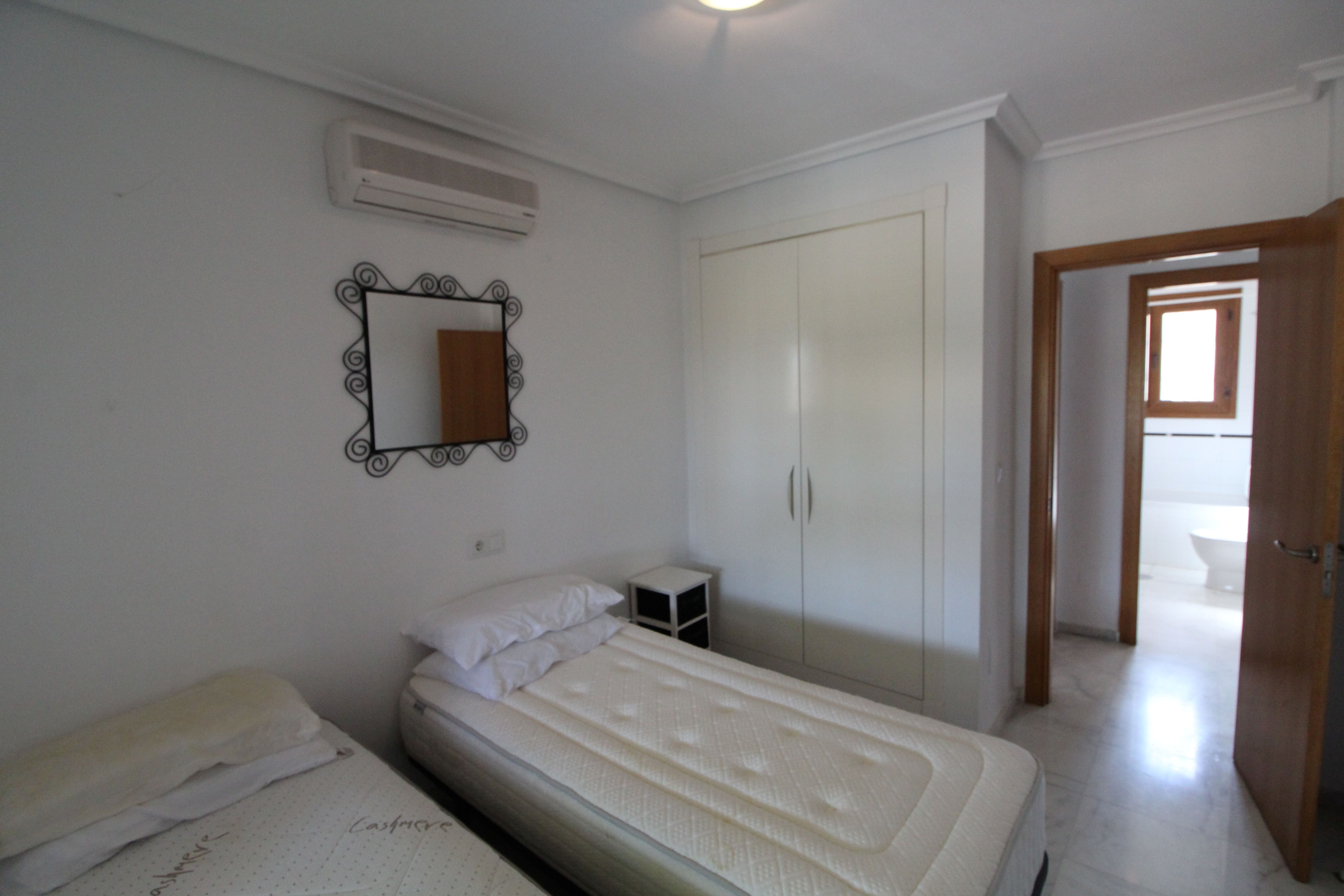 3 Bed, 2 Bath, HouseFor Sale, Algorfa, Alicante