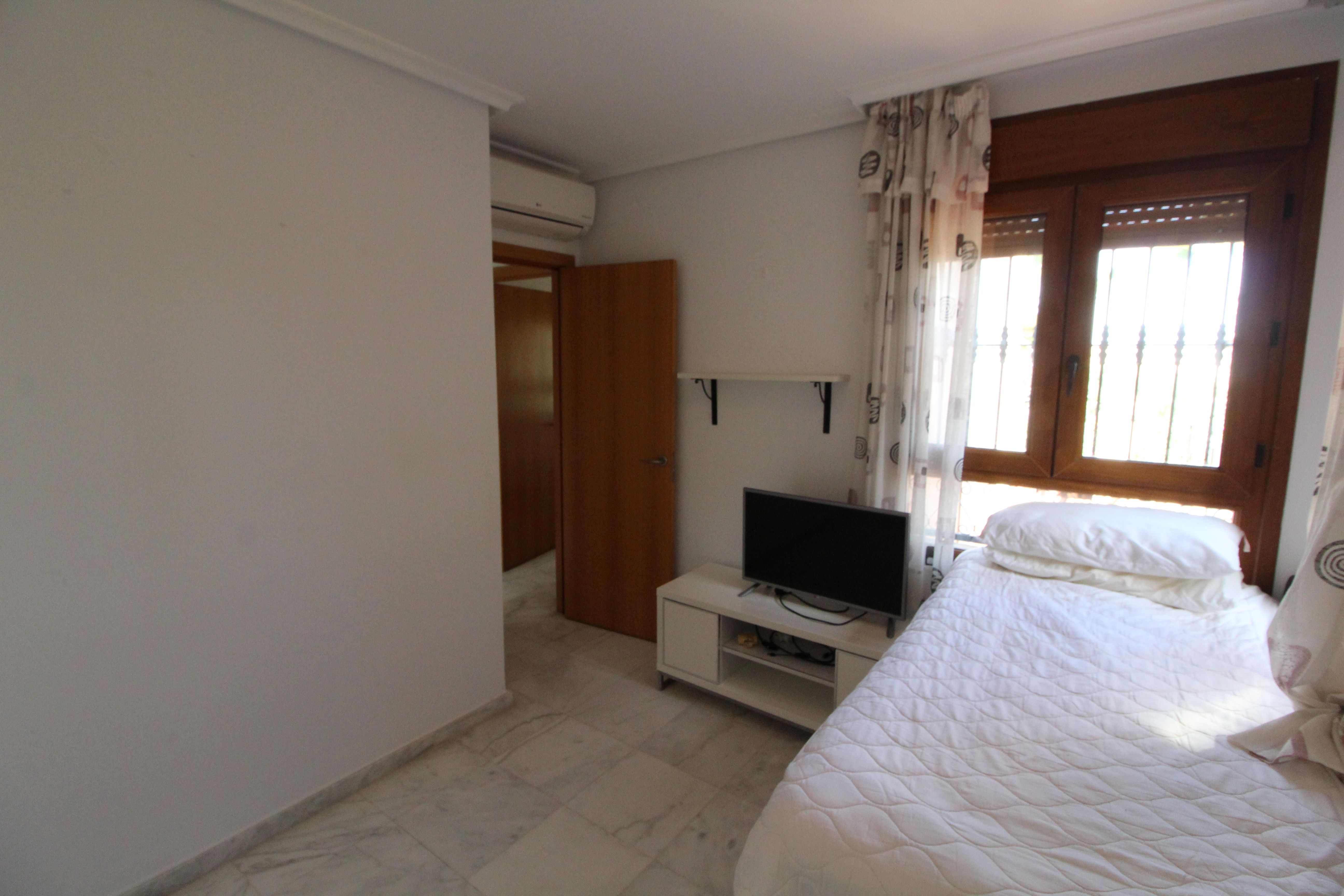 3 Bed, 2 Bath, HouseFor Sale, Algorfa, Alicante