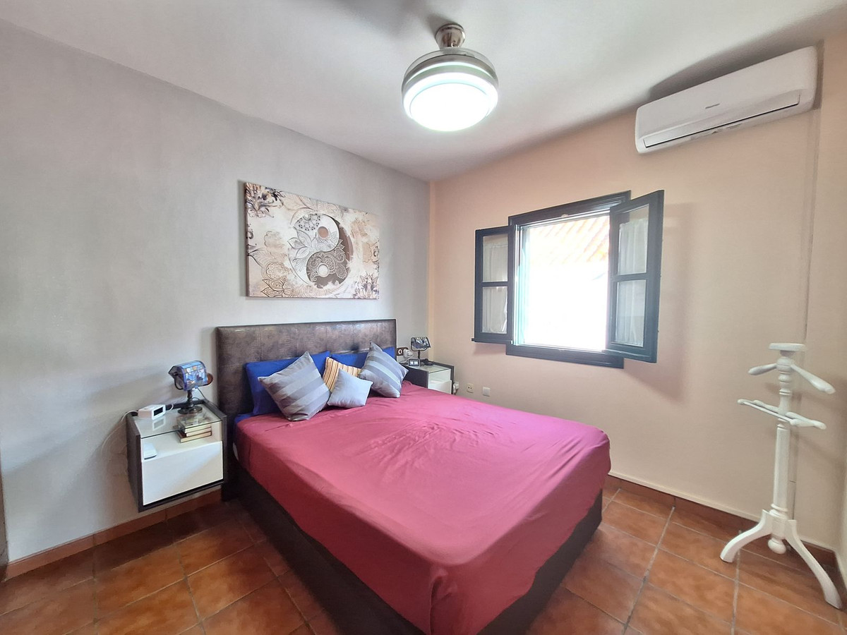 3 Bed, 1 Bath, HouseFor Sale, San Roque, Cadiz