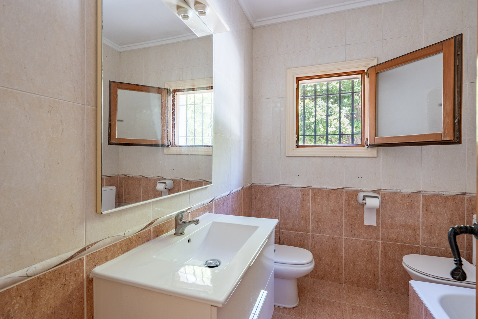 3 Bed, 2 Bath, HouseFor Sale, Javea, Alicante