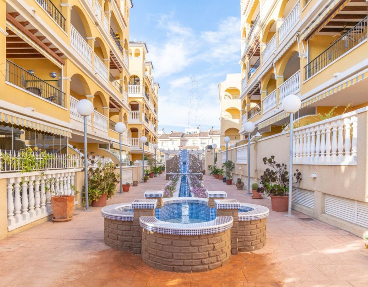 2 Bed, 1 Bath, ApartmentFor Sale, Algorfa, Alicante